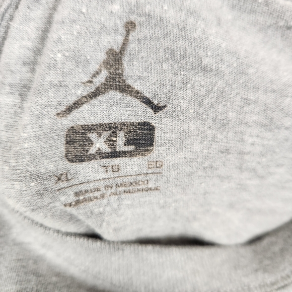 Jordan Brand Jumpman Frontside Short Sleeve Graphic Tee XL - Picture 5 of 5